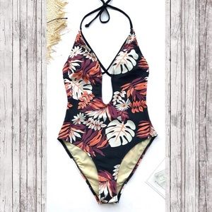 Cupshe Love Poem Print One-piece Swimsuit